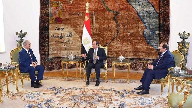 Libye: Le président égyptien reçoit le maréchal Haftar
