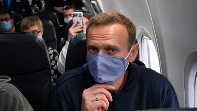 Alexeï Navalny interpellé par la police russe dès son retour à Moscou