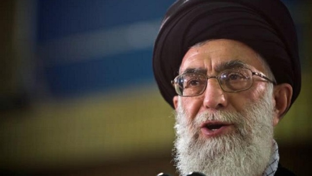 Iran: L'ayatollah Khamenei critique publiquement le chef de la diplomatie