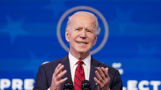 Biden appelle au recueillement en hommage aux 500.000 morts du COVID-19 aux USA