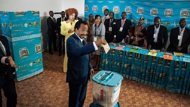 Présidentielle/Cameroun: Maurice Kamto clame victoire, se met 