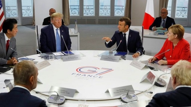 Trump plaide pour un vrai G7, la pandémie loin d'être contenue