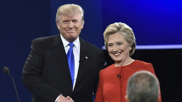 Trump et Clinton s'affrontent dans un débat musclé et tendu