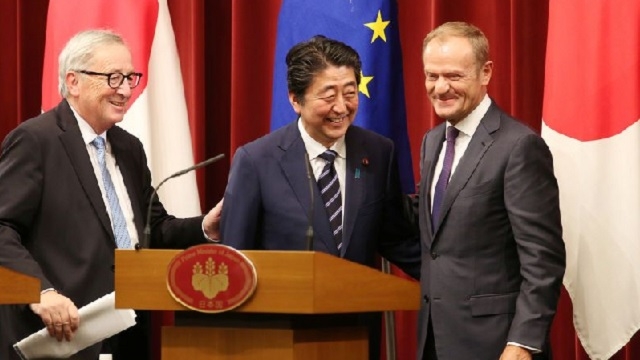 L'UE et le Japon signent un accord de partenariat économique