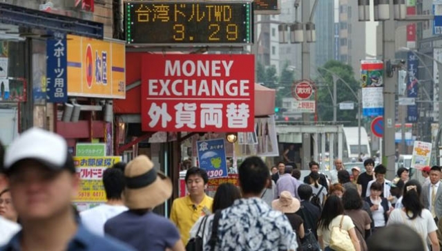 Japon: excédent commercial de plus de 4 mds EUR en septembre, supérieur aux attentes