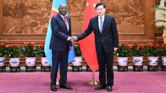 Le ministre chinois des AE rencontre le vice-PM de la RDC