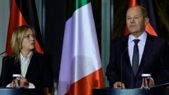 Tensions entre l'Italie et l'Allemagne sur le financement d'ONG d'accueil de migrants