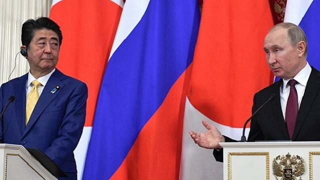Le contentieux sur les Kouriles au coeur de la rencontre Poutine-Abe