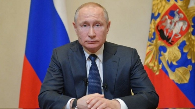 Coronavirus: Poutine reporte le référendum du 22 avril