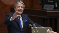 En Équateur, le président Guillermo Lasso dissout le Parlement en raison d’une « grave crise politique »