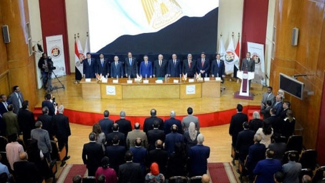 Référendum en Egypte: la révision constitutionnelle controversée renforçant Sissi approuvée
