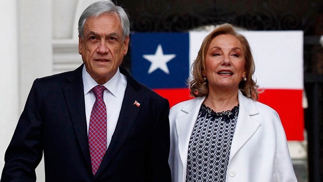 Le président du Chili et son épouse mis en quarantaine après un contact étroit avec un cas de COVID-19