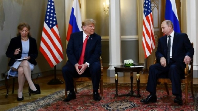Sommet avec Poutine: les démocrates veulent entendre l'interprète de Trump