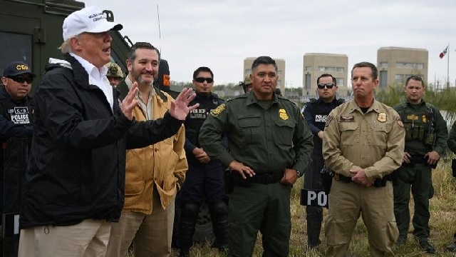 Trump à la frontière avec le Mexique: 