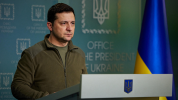 Guerre en Ukraine : Zelensky reconnaît que la situation « se complique » sur le terrain