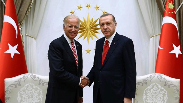 Turquie : Biden présente ses excuses à Erdogan de ne pas être venu plus tôt après le putsch raté