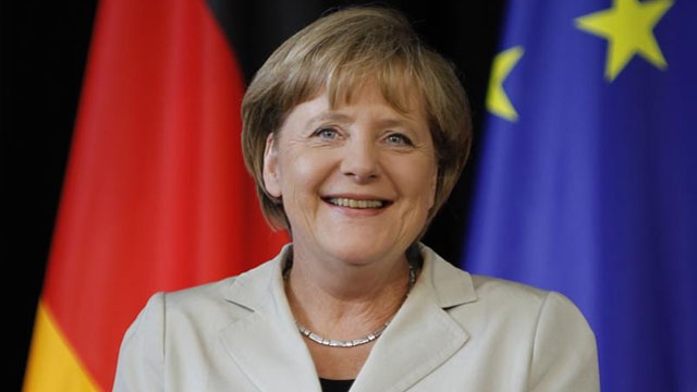 L'option militaire en Syrie ne suffit pas, dit Angela Merkel