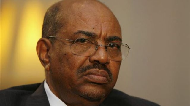 Soudan: Trump choisit de poursuivre la politique d'Obama et lève l'embargo