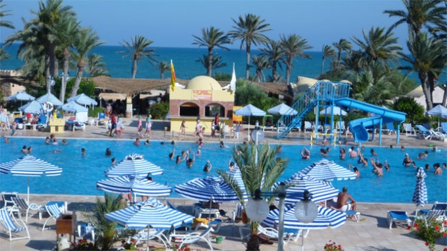 La Tunisie voit un rebond de 30% du tourisme cette année