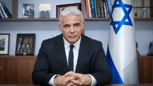 Israël: l'ex-Premier ministre se joint a une manifestation contre le gouvernement
